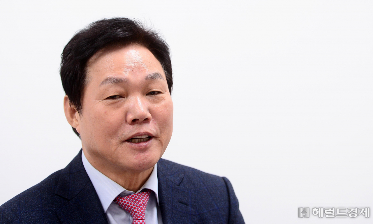 박완수 자유한국당 사무총장이 11일 국회에서 헤럴드경제와 인터뷰를 하고 있다. [이상섭 기자/babtong@heraldcorp.com]