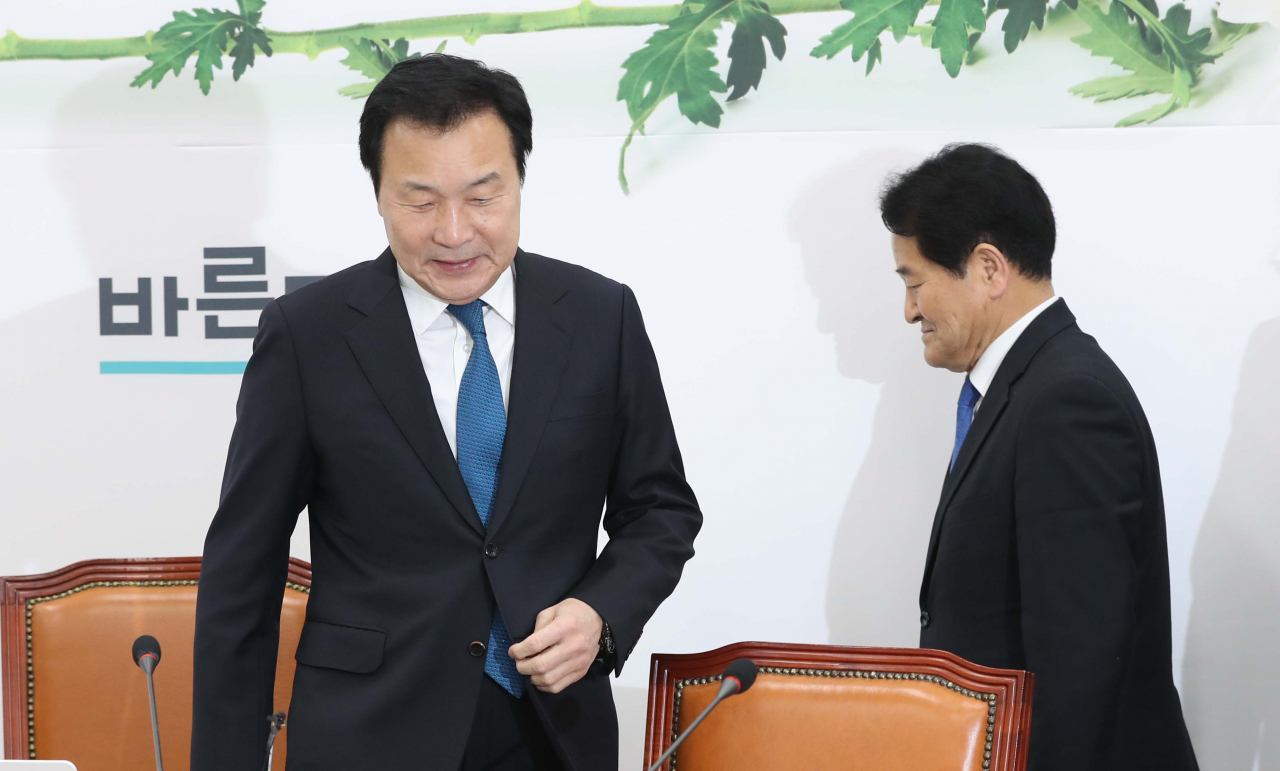 바른미래당 손학규 대표가 12일 오전 서울 여의도 국회에서 열린 최고위원회의에 입장하고 있다. [연합]