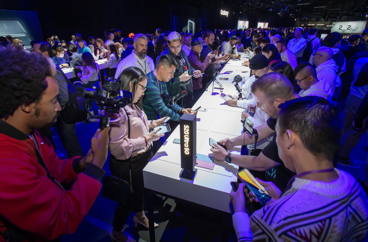 Participants experience the new devices at the Galaxy Unpacked 2020 event at the Palace of Fine Arts in San Francisco on Tuesday. (Samsung Electronics)