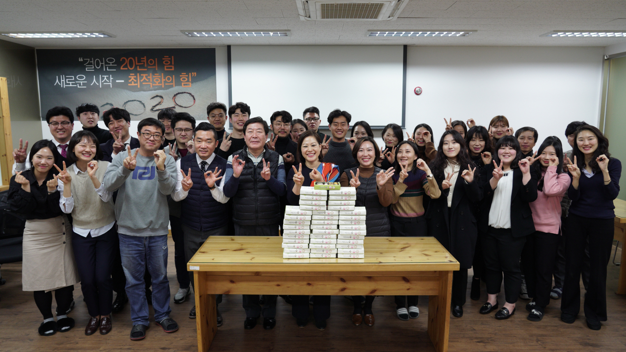 창립 20주년을 맞은 리컨벤션은 척박했던 부산지역 전시·컨벤션 산업을 오늘날 ‘마이스(MICE) 도시, 부산’으로 발전시켜온 개척자의 역할을 묵묵히 감당해왔다.