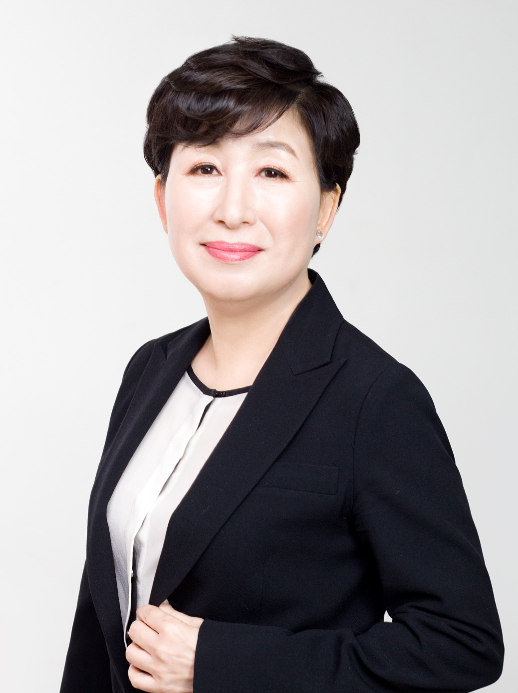 신임 IT여성기업인협회으로 취임한 박유경 굿모니터링 주식회사 대표이사