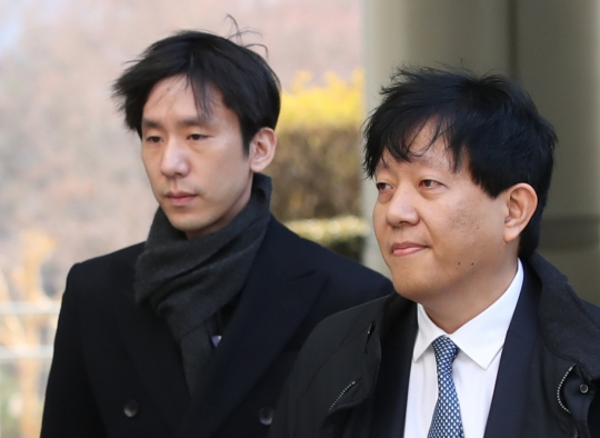 이재웅 쏘카 대표(우측)과 박재욱 VCNC 대표. 사진=연합뉴스