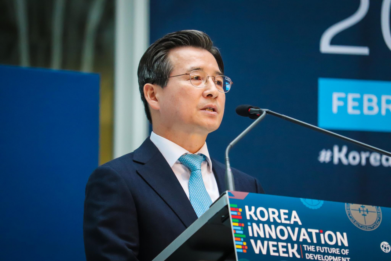 김용범 기획재정부 1차관이 지난 18일(현지시간) 워싱턴DC에서 세계은행이 개최한 한국혁신주간 행사에 참석해 축사하고 있다.［연합］