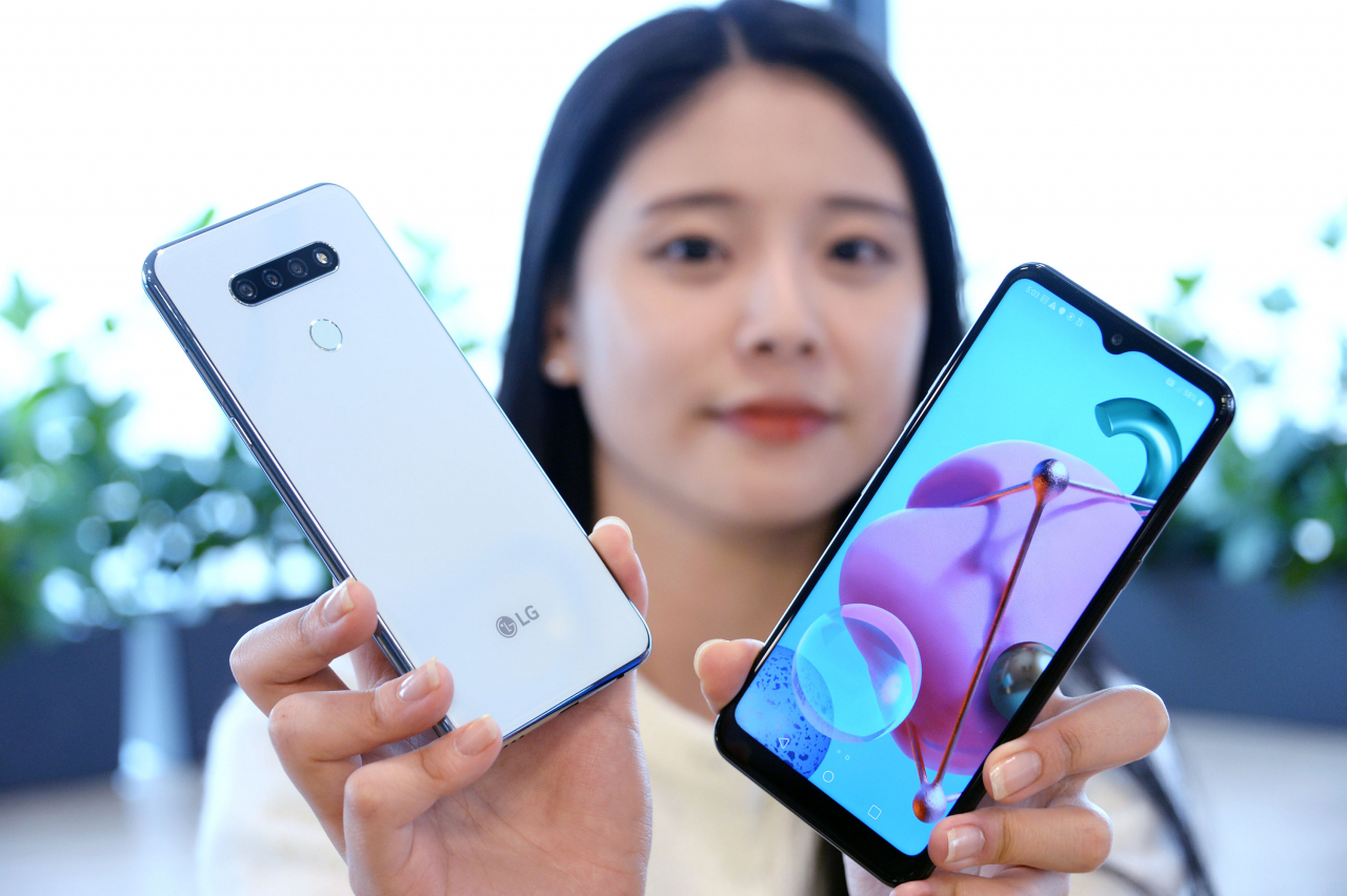 30만원대 LG전자 LTE폰 Q51 [LG전자 제공]