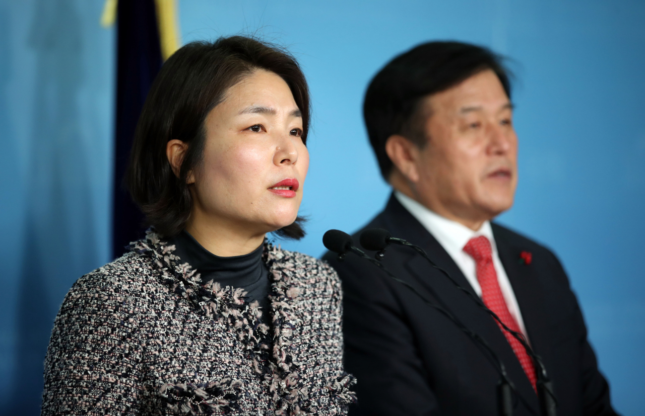 전희경 미래통합당 의원(왼쪽)과 이진복 의원. [연합]