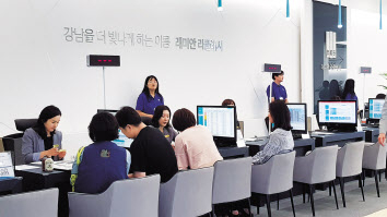 지난해 9월 분양한 강남구 삼성동 래미안라클래시 견본주택 내부 모습. [헤럴드경제DB]