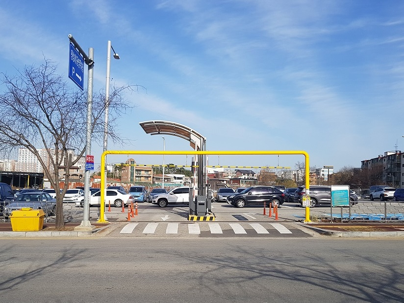 평택시에서 운영하는 공영주차장을 최대 2시간 무료 운영한다. [평택시 제공]