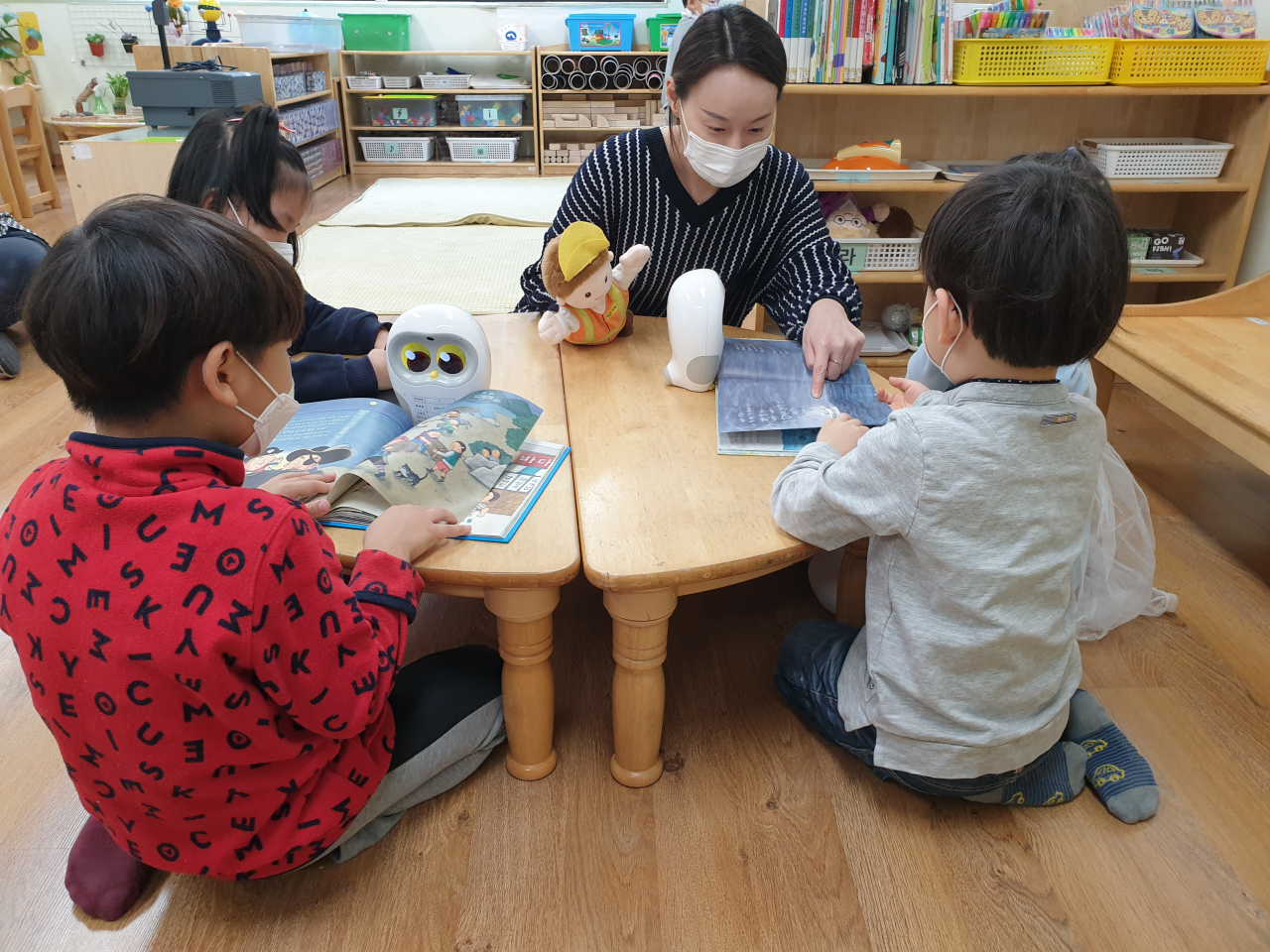동작구는 코로나19로 인한 어린이집 휴원연장에 따라 긴급보육을 실시하고 있다. [동작구 제공]