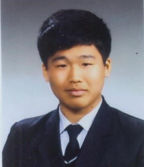 경찰이 공개한 이른바 ‘박사방’ 운영자인 조주빈 씨의 사진. [서울지방경찰청 제공]