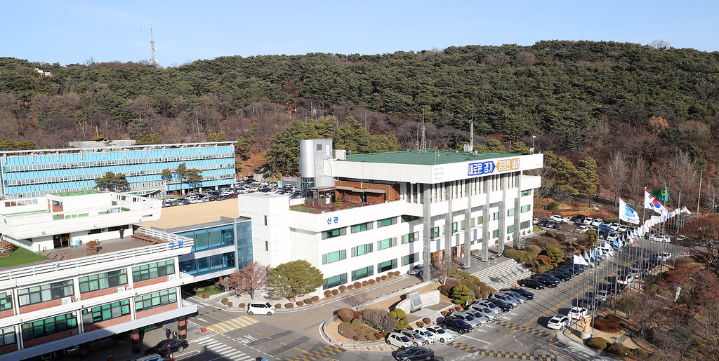 경기도청 전경.