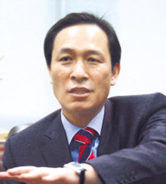우상호더불어민주당 의원