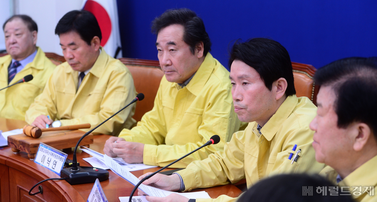 [헤럴드경제=이상섭 기자]이인영 더불어민주당 원내대표가 중앙선거대책위원회-코로나19국난극복위원회에 참석하여 현안과 관련된 발언을 하고 있다. babtong@heraldcorp.com