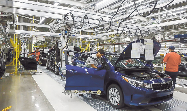 국내선 선방했지만…車업계 ‘4월 성적표’가 더 두렵다