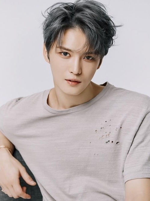 K-pop star Kim Jae-joong cancels schedule amid public uproar over