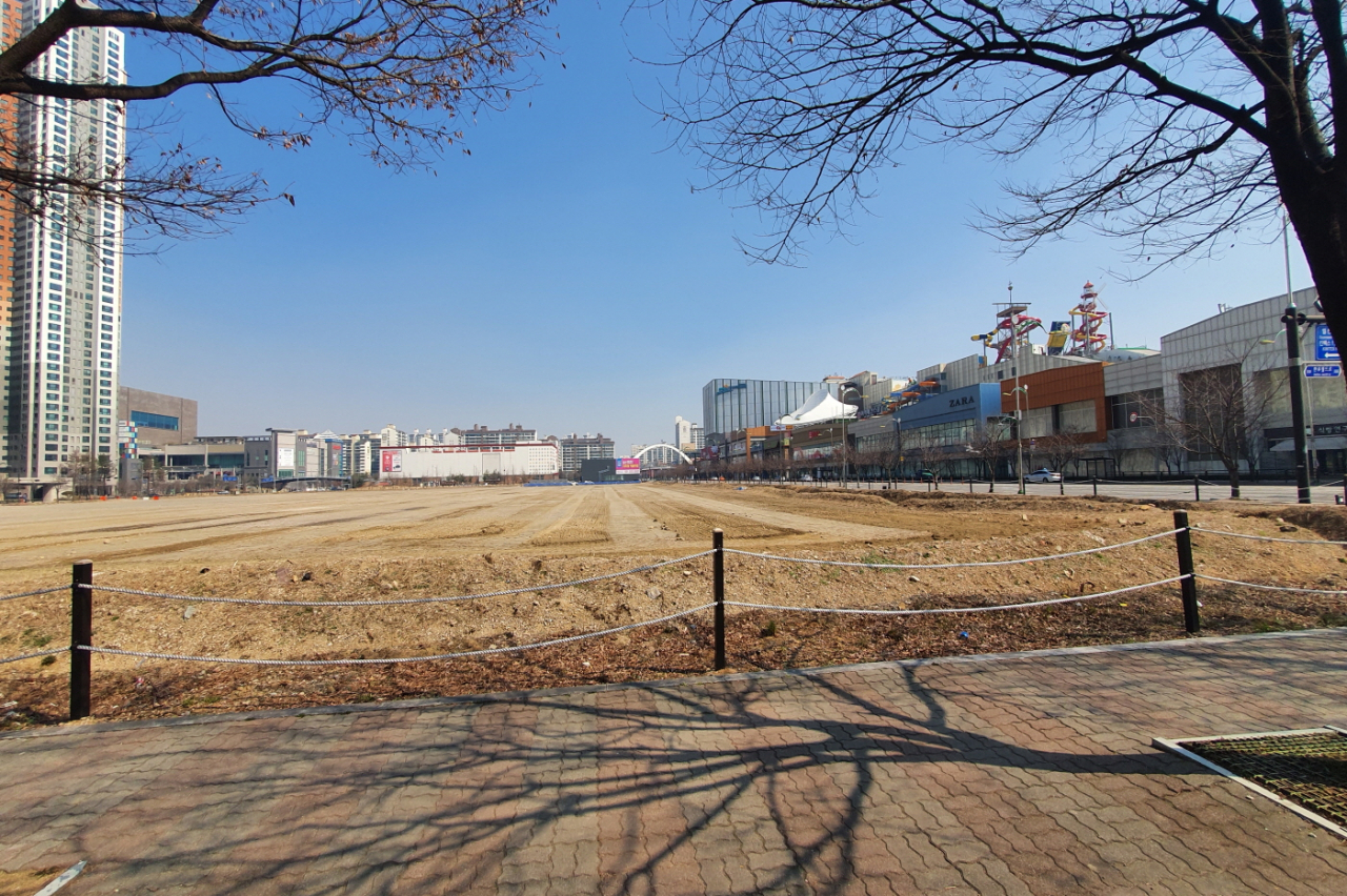 킨텍스 C4부지 가장자리. [고양시]