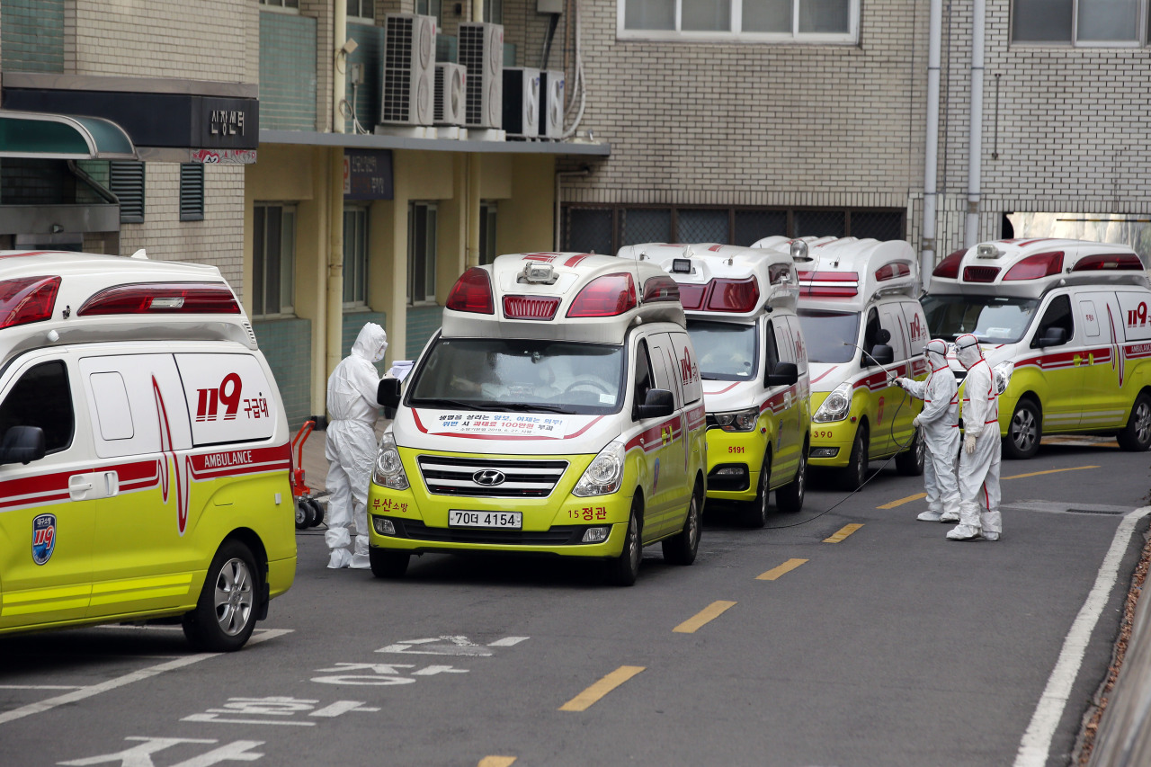 This photo shows ambulances lined up outside a hospital in Daegu. (Keimyung University Dongsan Hospital)