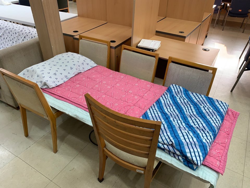An improvised resting area is provided for medics on the night shift at a treatment center. (courtesy of nurse)