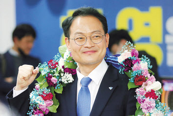 춘천갑 허영