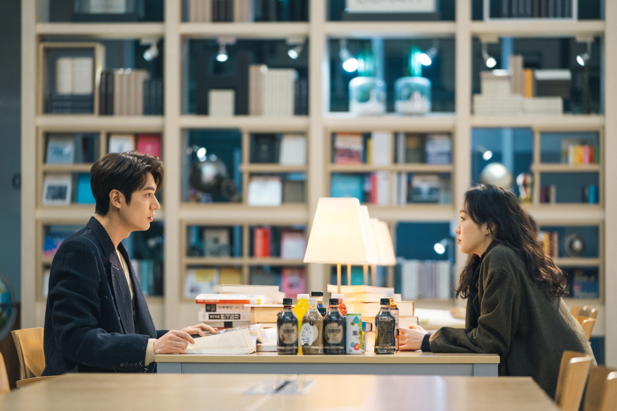 A scene from “The King: Eternal Monarch” (SBS)