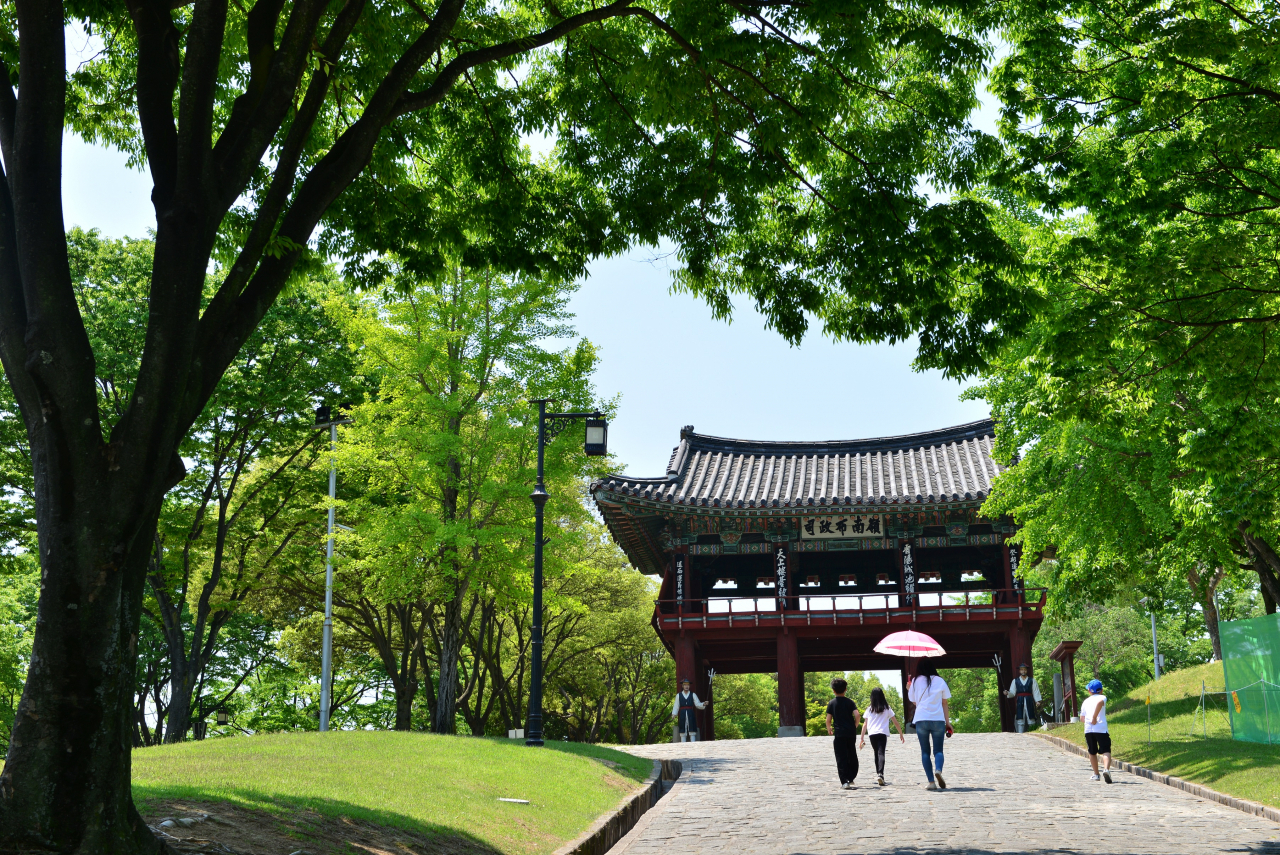 진주성 산책
