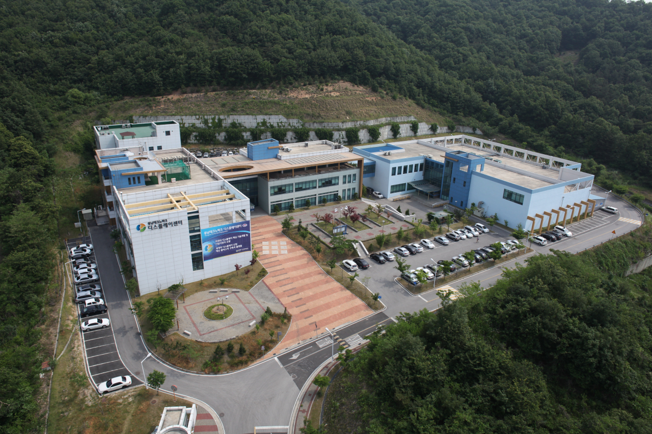 충남테크노파크 디스플레이센터 전경
