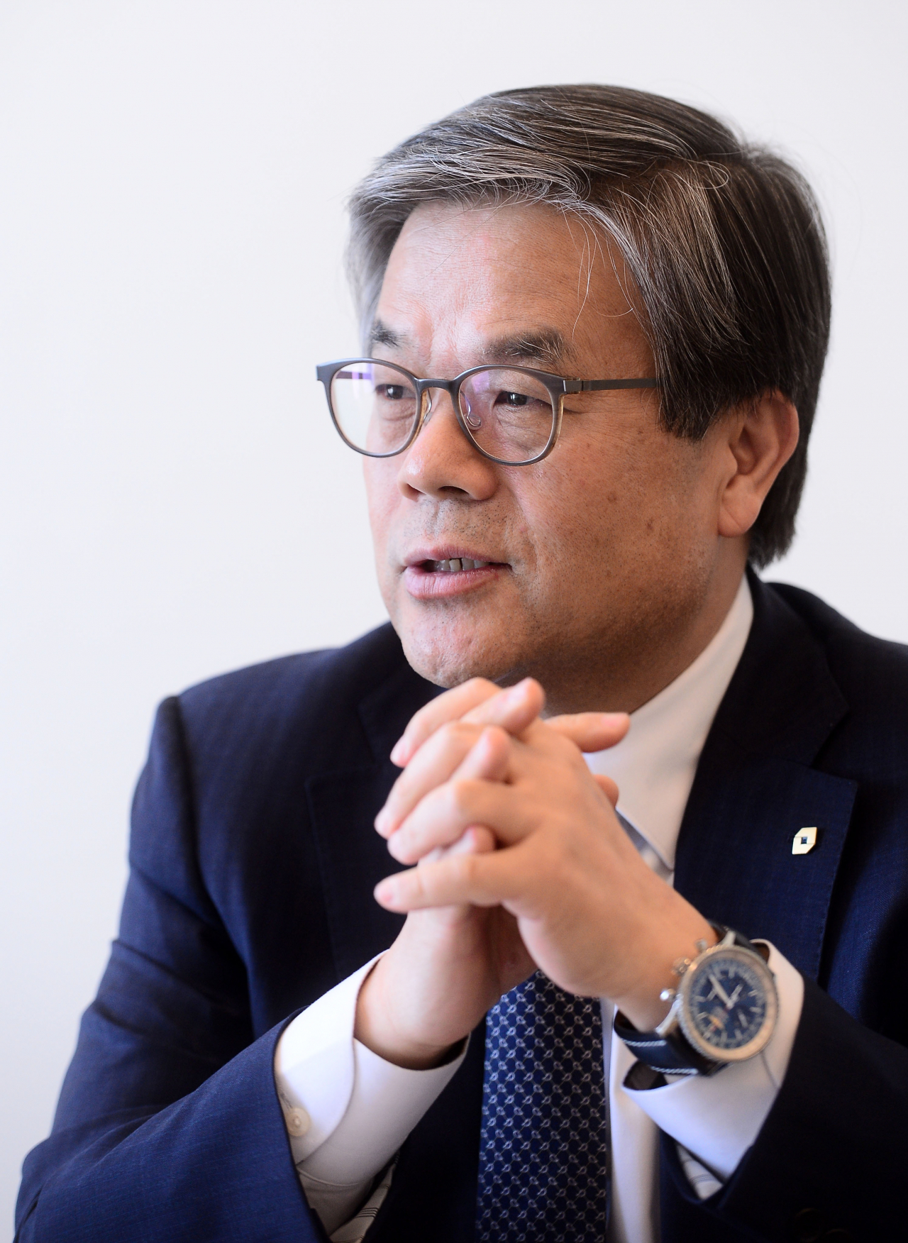 16일 서울 중구 대신증권 본사에서 오익근 대신증권 대표이사가 헤럴드경제와 만나 올해 경영전략을 설명하고 있다. [사진=이상섭 기자/babtong@heraldcorp.com]