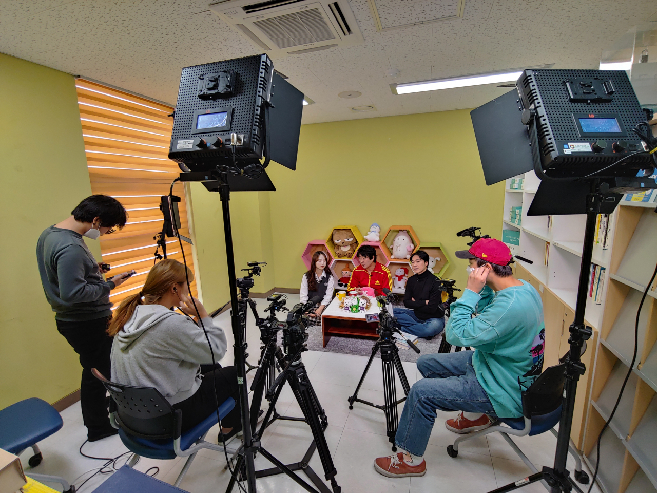 청소년을 위한 온라인 콘텐츠 촬영모습. [양천구 제공]