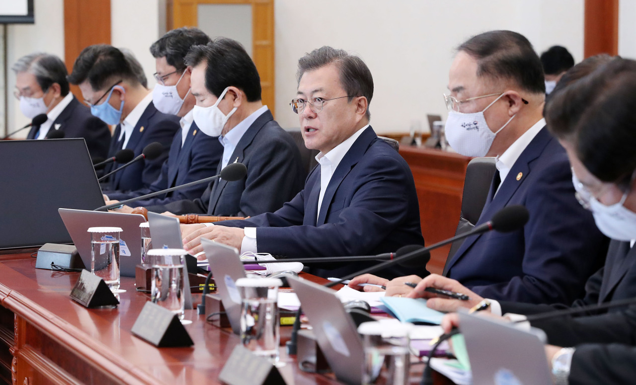 President Moon Jae-in speaks at the Cabinet meeting on Tuesday. Yonhap