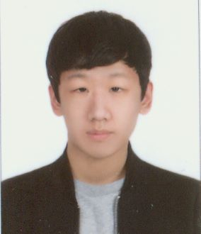 육군이 28일 '성폭력범죄 신상공개위원회'를 개최해 '이기야'로 알려진 군검찰에서 구속수사 중인 피의자(육군 일병)는 만 19세의 이원호라고 밝혔다. 사진은 이원호 일병.[연합]