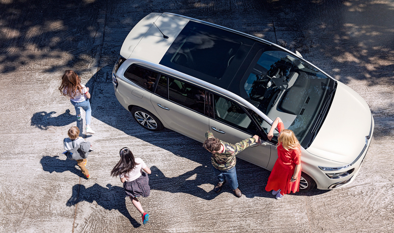 시트로엥 그랜드 C4 스페이스투어러. [시트로엥 제공]
