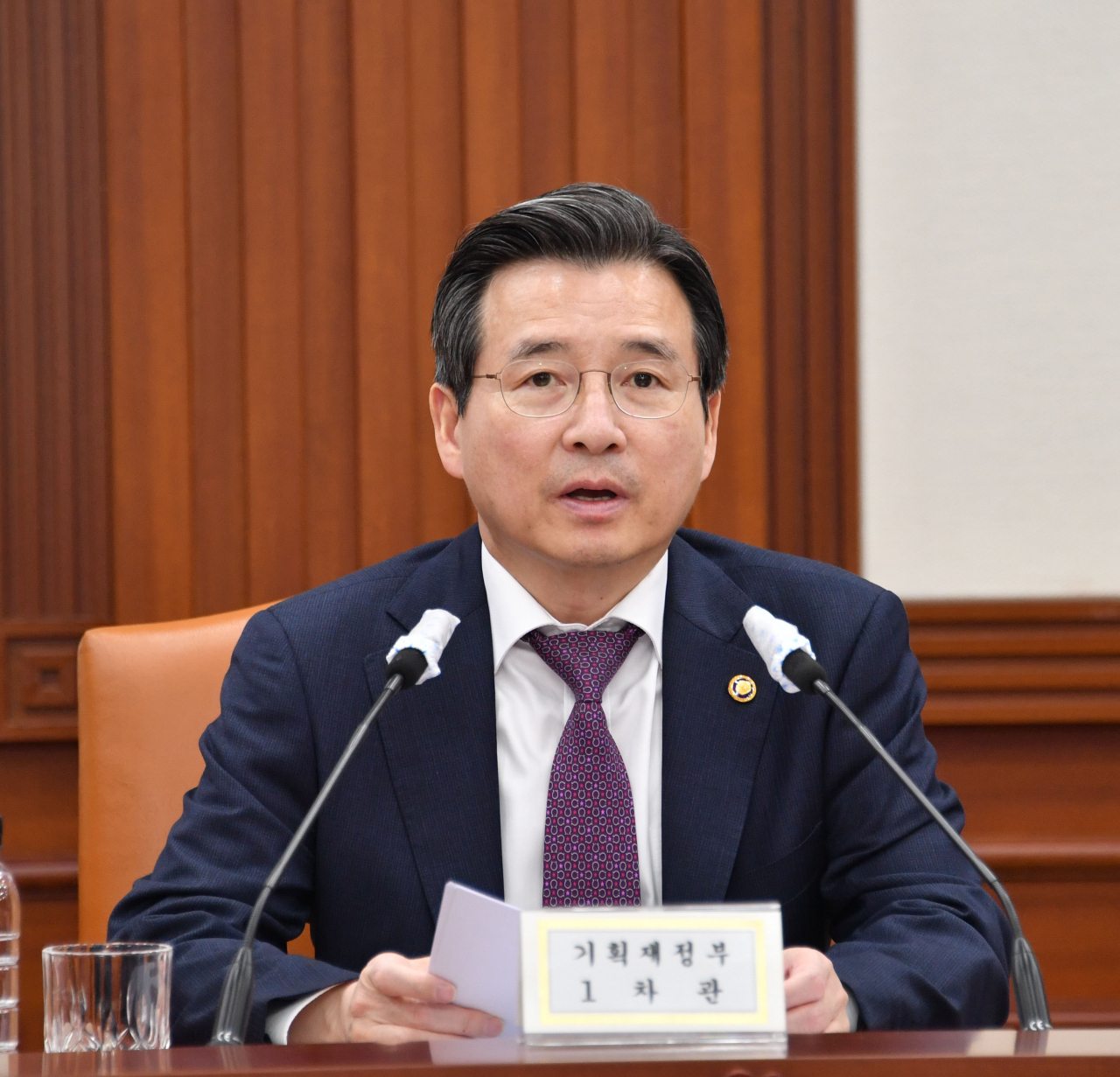 김용범 기획재정부 1차관이 7일 서울 광화문 정부서울청사에서 열린 '범정부 구조혁신 TF(전담팀) 제2차 회의'에서 발언하고 있다. [기획재정부 제공]