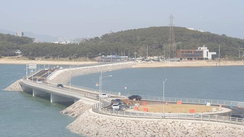 인천 용유~잠진도 간 제방도로 확장 공사