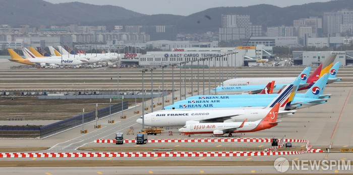 인천국제공항 주기장에 선 여객기들. [뉴스핌]