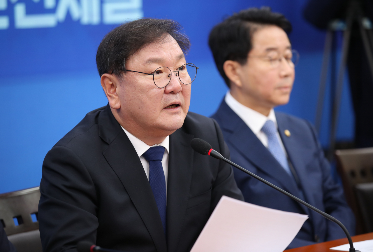 김태년 더불어민주당 원내대표가 14일 오전 국회에서 열린 정책조정회의에서 발언하고 있다. [연합]