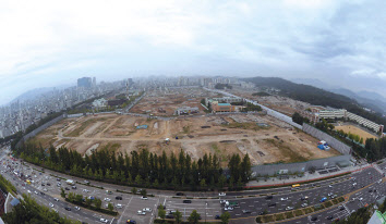 철거가 완료된 서울 강동구 둔촌주공아파트 재건축사업 공사현장. [헤럴드경제DB]