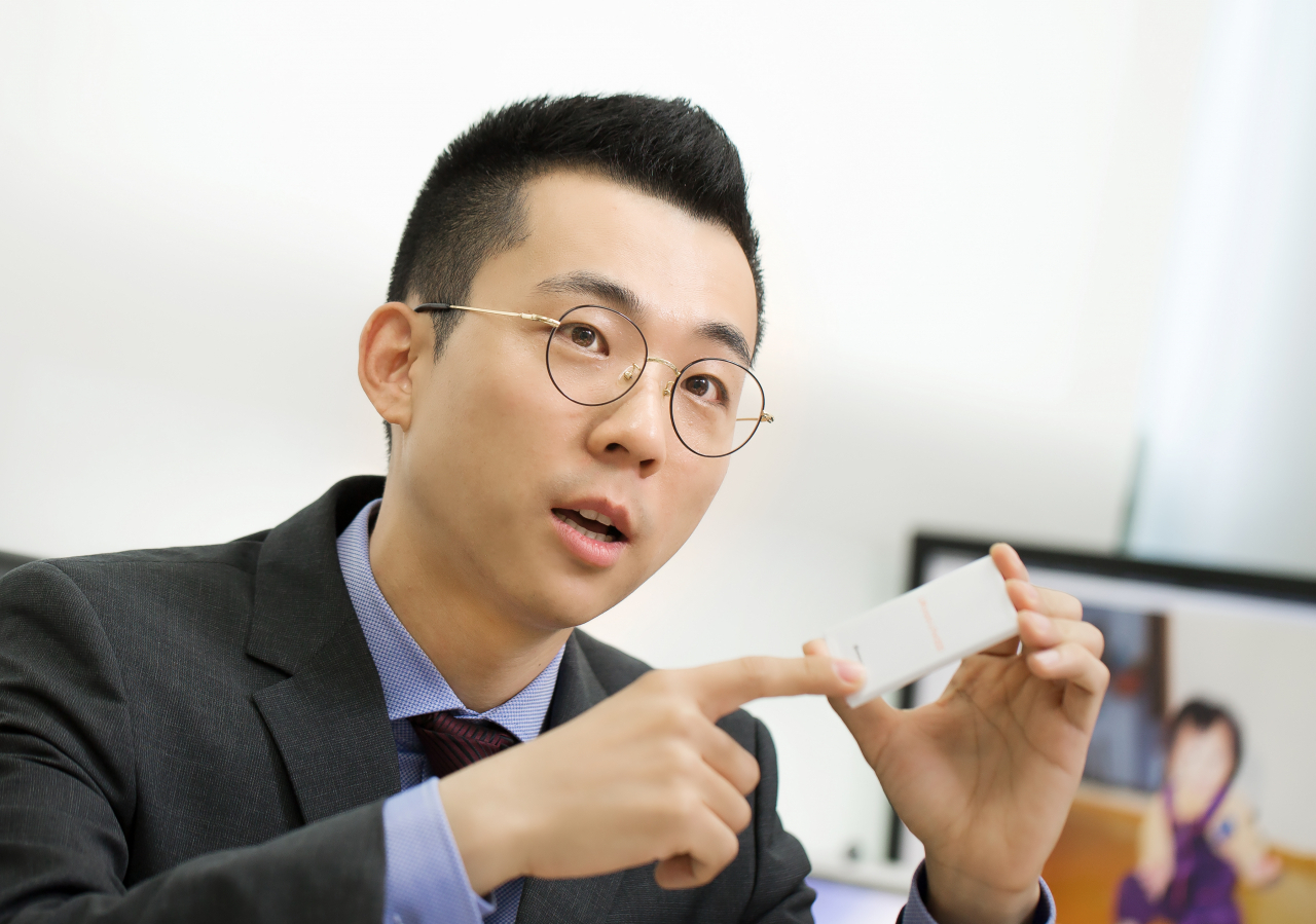 이현욱 UNIST 에너지 및 화학공학부 교수. [UNIST 제공]