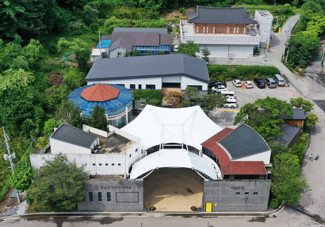 지난 19일 후원금 집행 문제에 대한 내부 고발이 나온 경기 광주 나눔의집 모습. [연합]