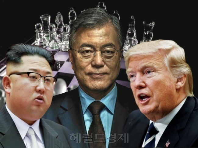 김정은 북한 국무위원장, 문재인 대통령과 트럼프 미국 대통령.
