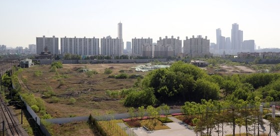 8000가구 규모 미니 신도시로 개발되는 서울 용산 정비창 부지.[연합뉴스]