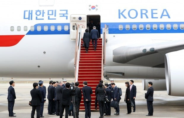 대통령 타는 '공군1호기', 3003억원에 5년간 임차…내년 11월 운항[김수한의 리썰웨펀]