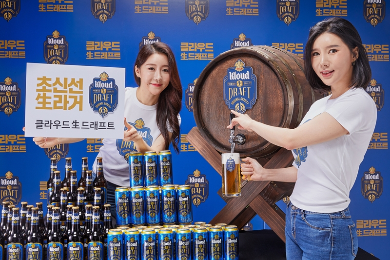 롯데칠성음료 ‘클라우드 생 드래프트’ [사진=김빛나 기자]