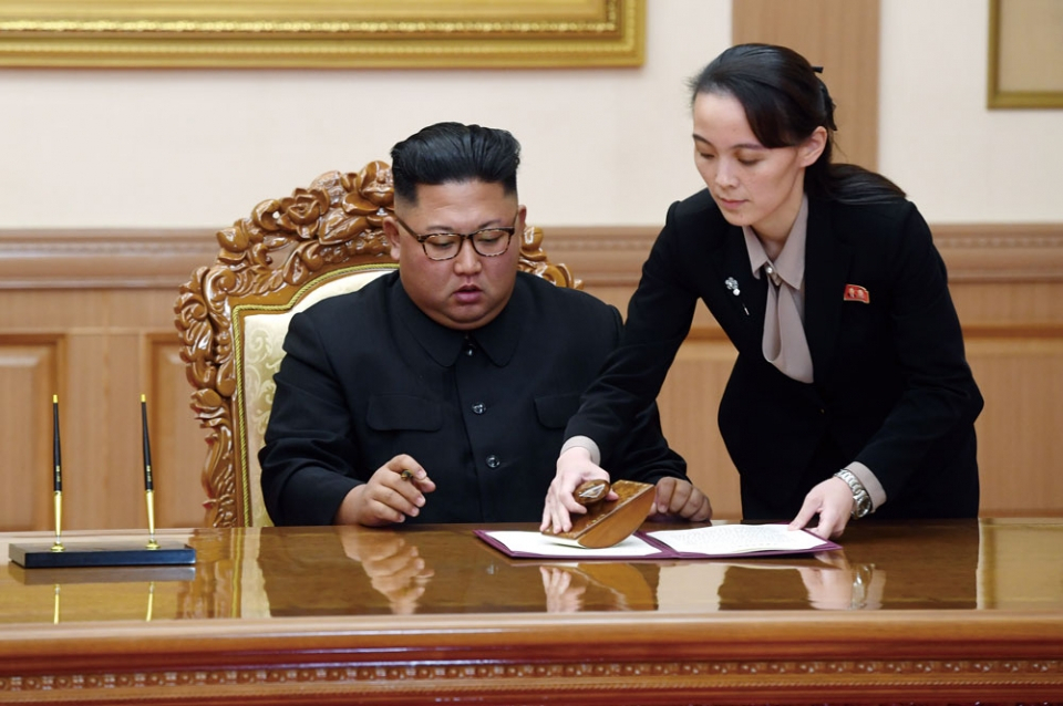 김정은 북한 국무위원장과 김여정 노동당 중앙위원회 제1부부장. [연합]