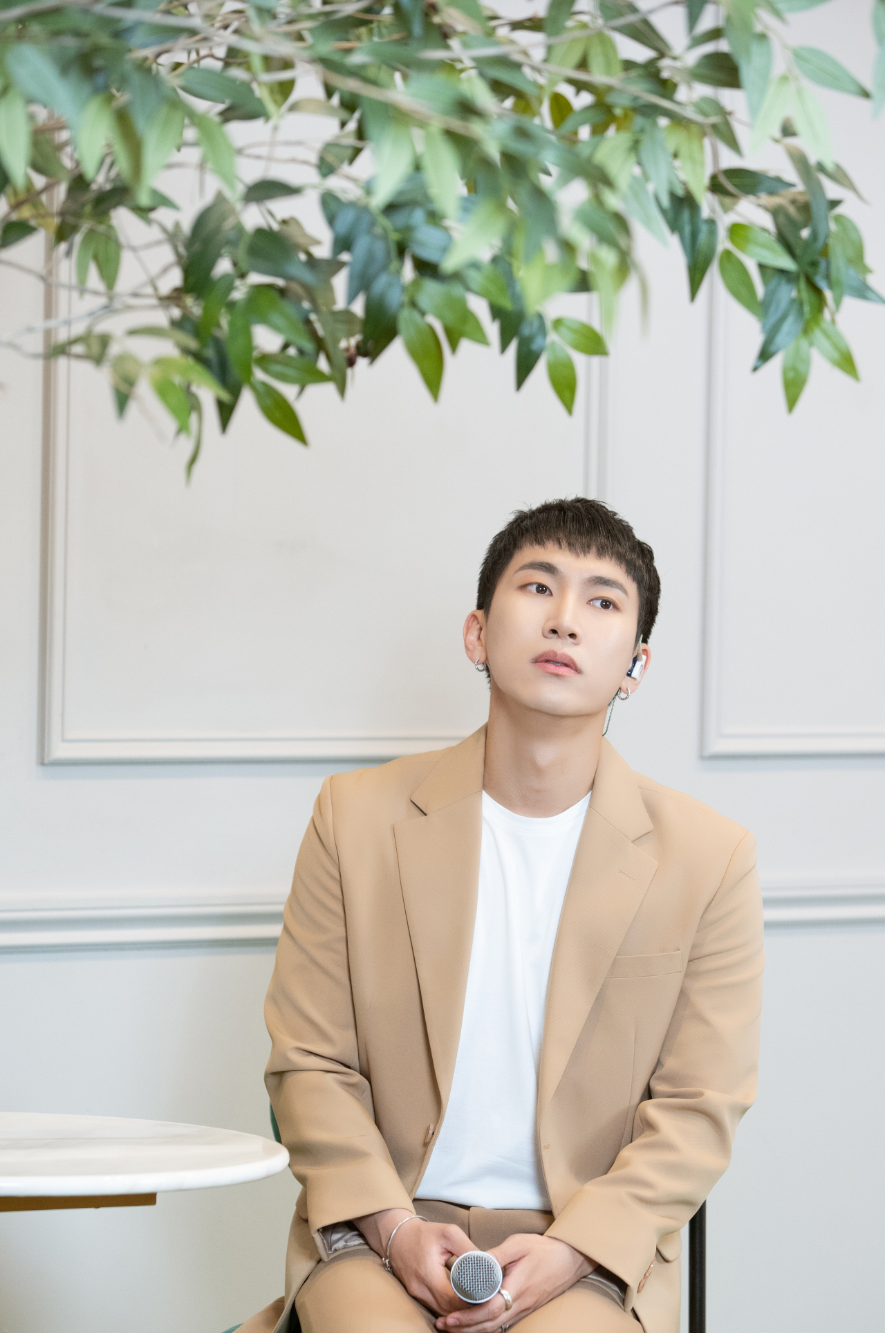 비투비 서은광이 데뷔 8년 만에 첫 솔로 앨범을 발매하고 음감회를 열었다. [큐브엔터테인먼트 제공]