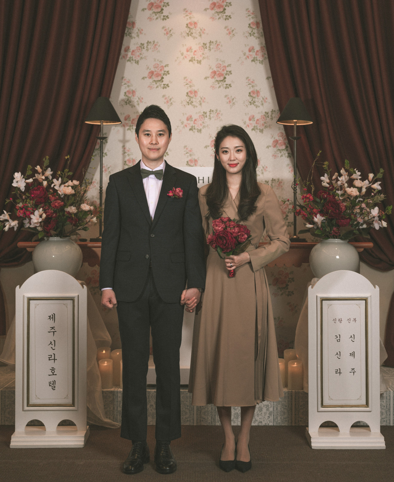 뉴트로의 친근감과 색다름이 느껴지는 제주신라호텔의 웨딩 이미지.