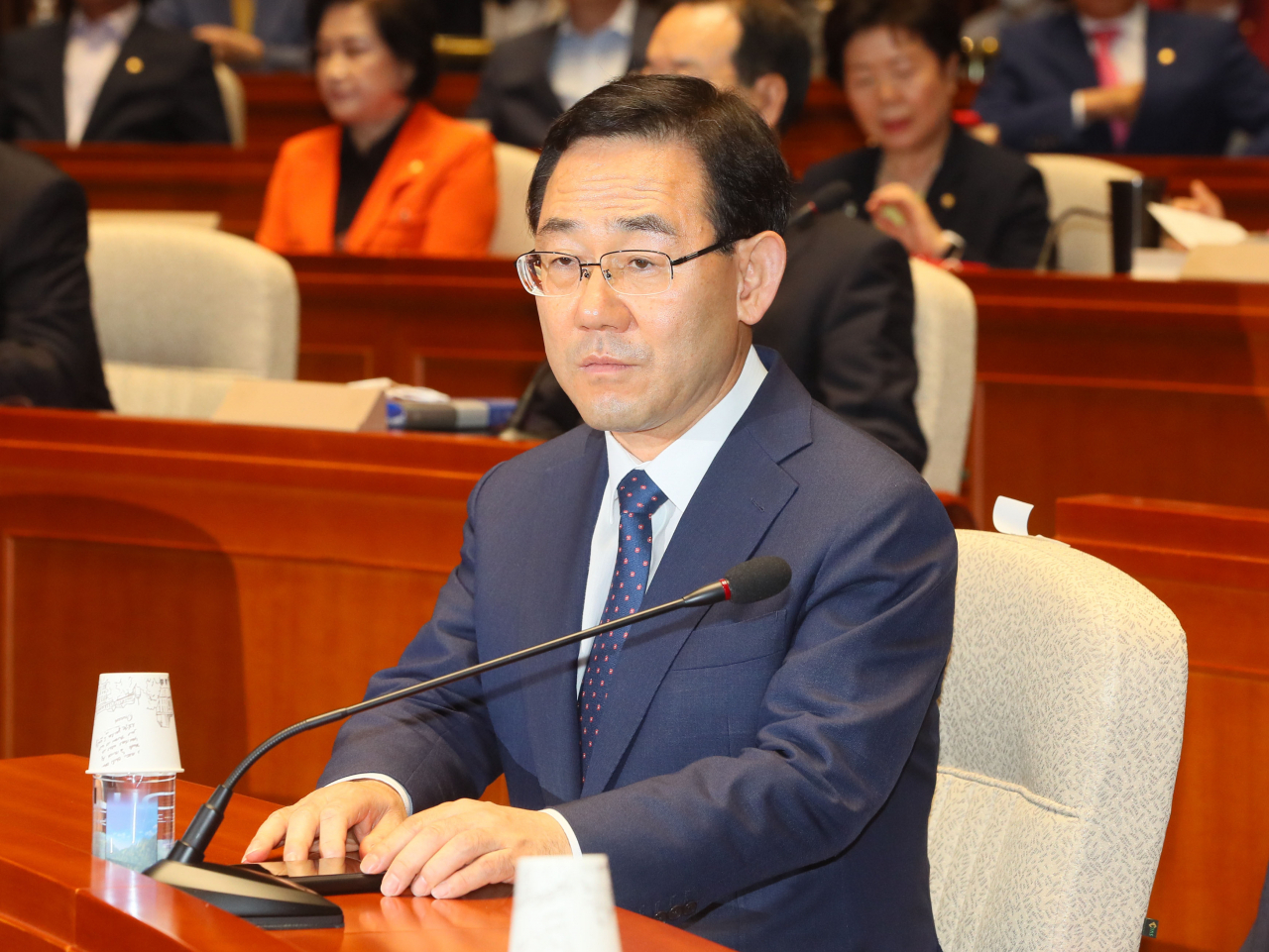 주호영 미래통합당 원내대표가 12일 국회에서 열린 의원총회에 참석해 있다. [연합]