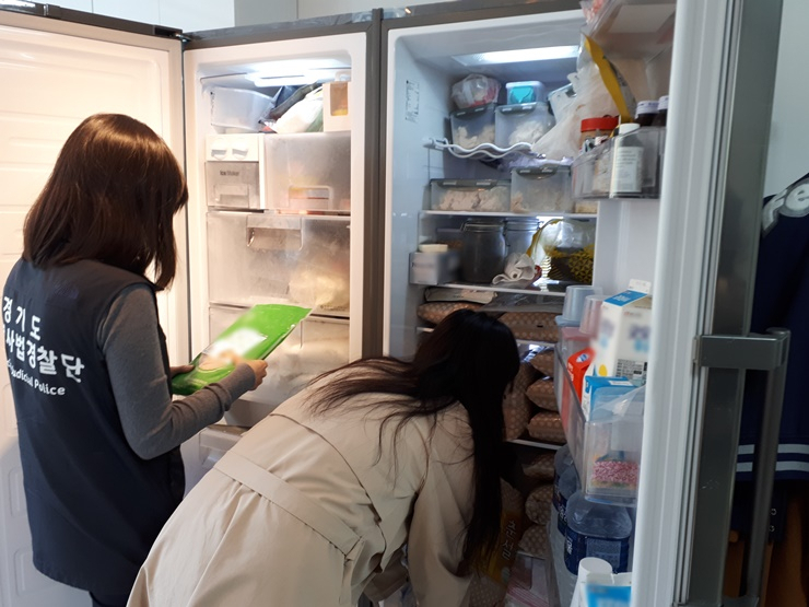 경기도특사경 단속현장. [경기도 제공]