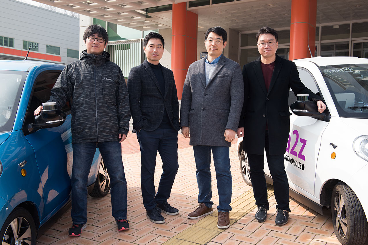 오토노머스에이투지의 창업멤버 4인방. 왼쪽부터 허명선 기술이사, 한지형 대표, 유병용 기술이사, 오영철 최고기술책임자(CTO). [오토노머스에이투지 제공]