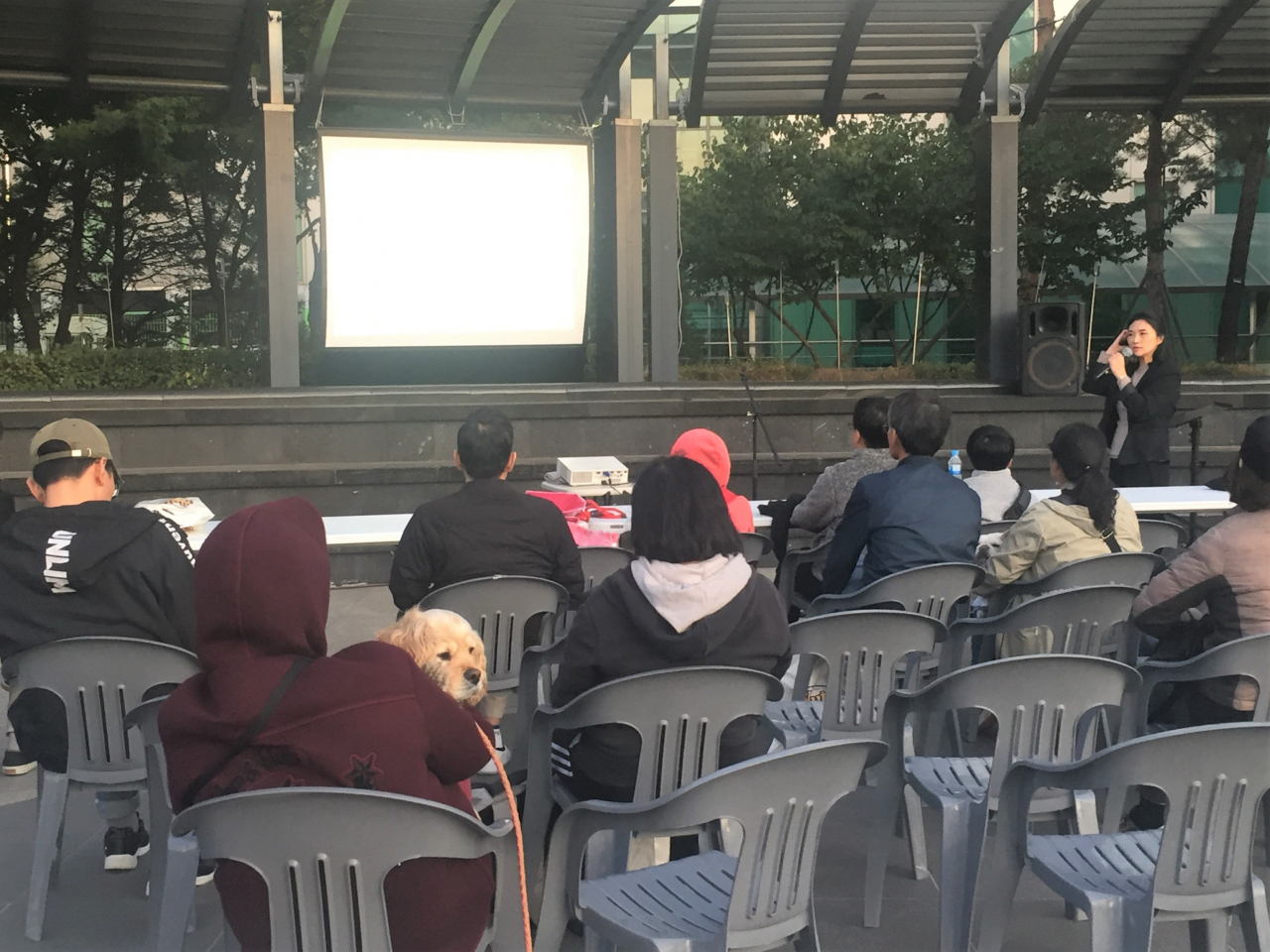 지난해 진행된 반려동물 버스킹 강연 모습. [광진구 제공]