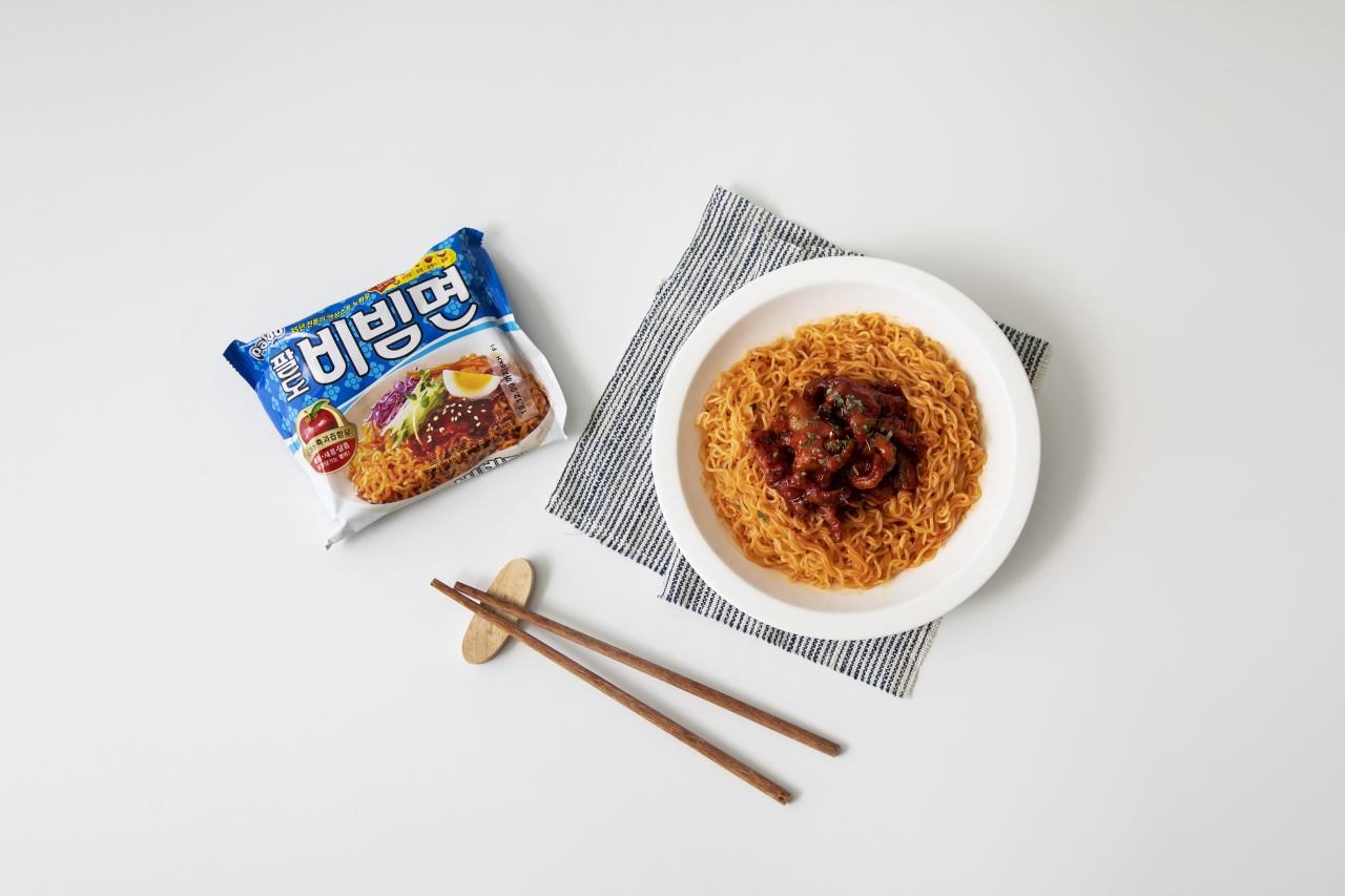 팔도비빔면 조리 연출컷 [제공=팔도]