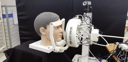기계연 서준호 박사 연구팀이 개발한 비대면 원격 검체 채취 로봇. [한국기계연구원 제공]